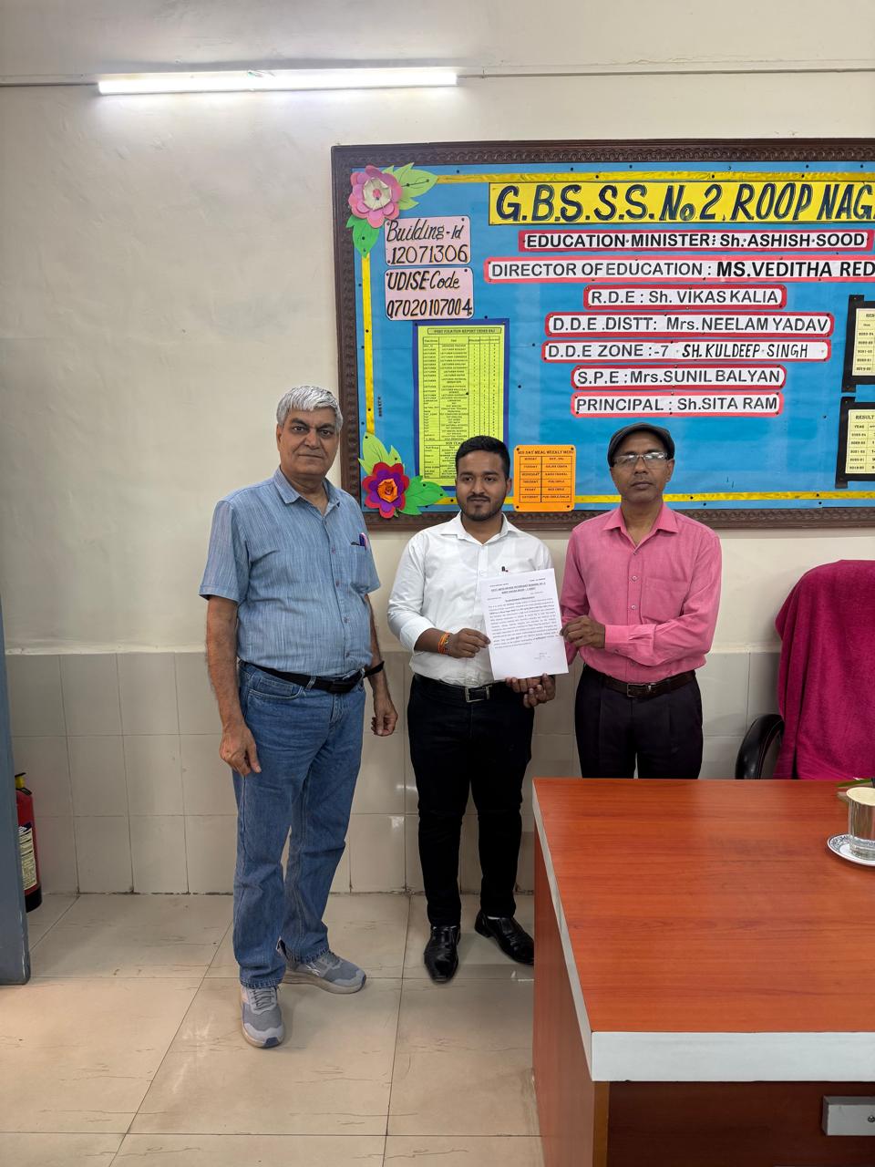 Expert Faculty Team Teaching